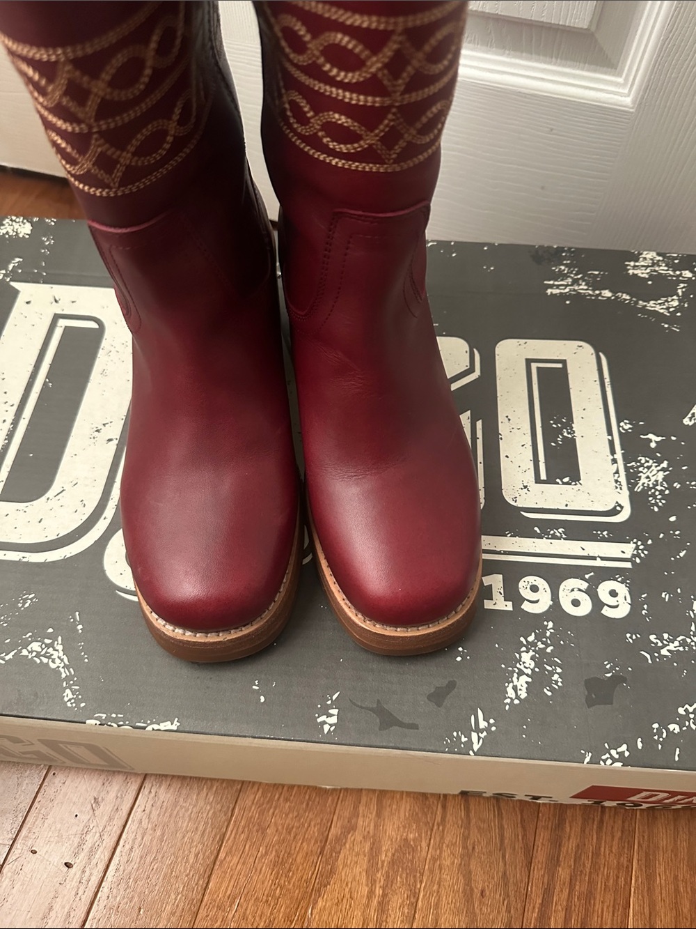 dingo Women's Tall Western Boots - Burgundy Red - Picture 3 of 5
